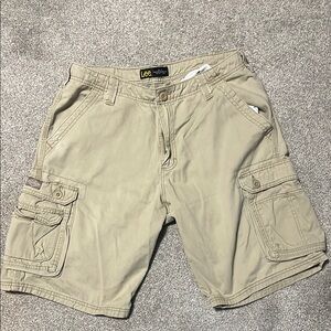 Lee Men's Tan Cargo Shorts Size 34